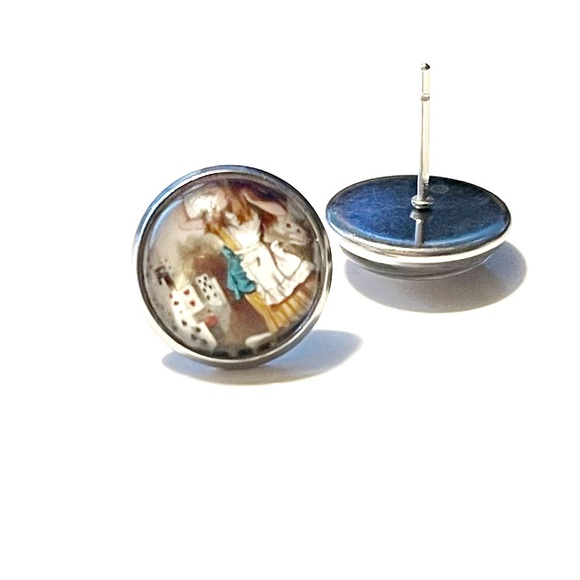 10/$10Alice in Wonderland glass front earrings, 12mm New - Picture 10 of 12